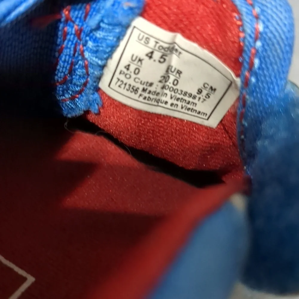 Vans kids blue shark design  size 4.5 toddler